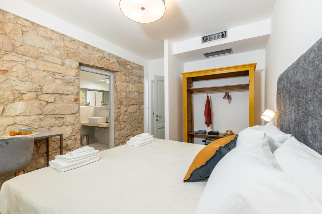Monte Forru Apartment เบาเนย์ ภายนอก รูปภาพ